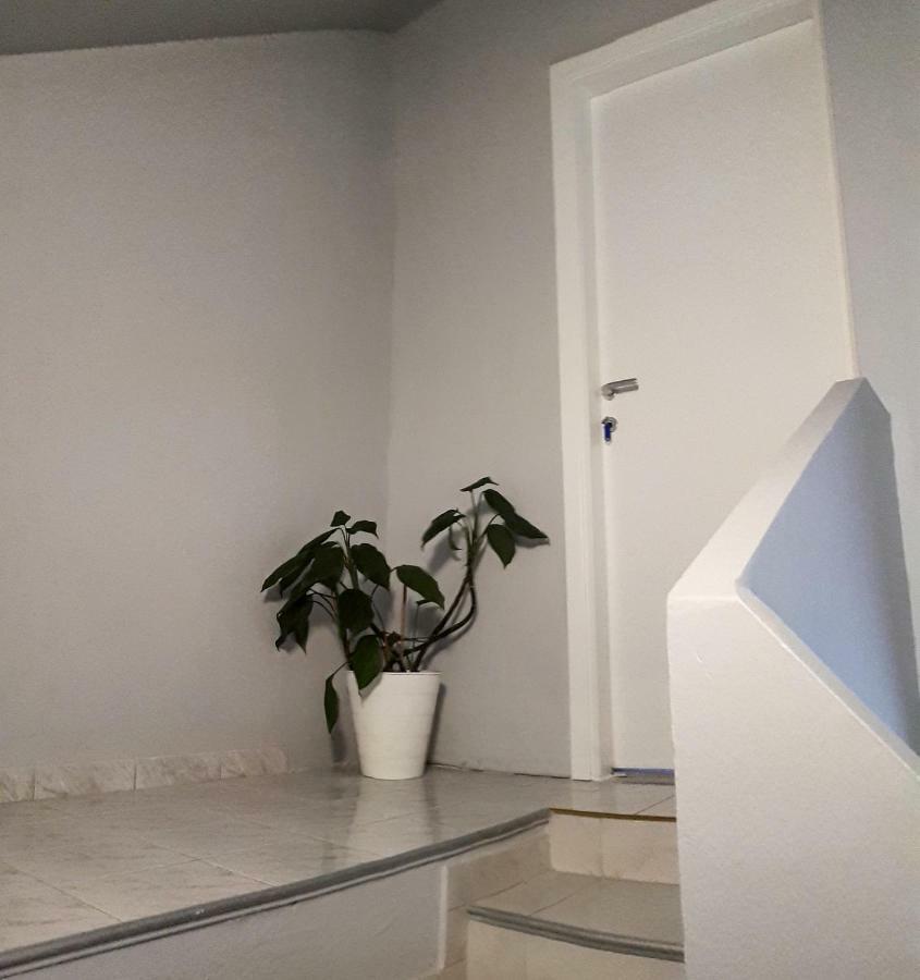 Apartman Lena Tusilovic Εξωτερικό φωτογραφία